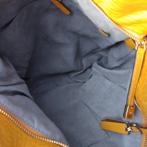 Vince Camuto Eliza Pebbled Lamb Leather Tote Shoulder Bag Ochre/Gold Large FLAWS - Picture 16 of 16